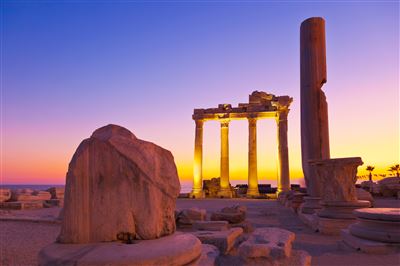 Apollon Tempel bei Sonnenuntergang in Side